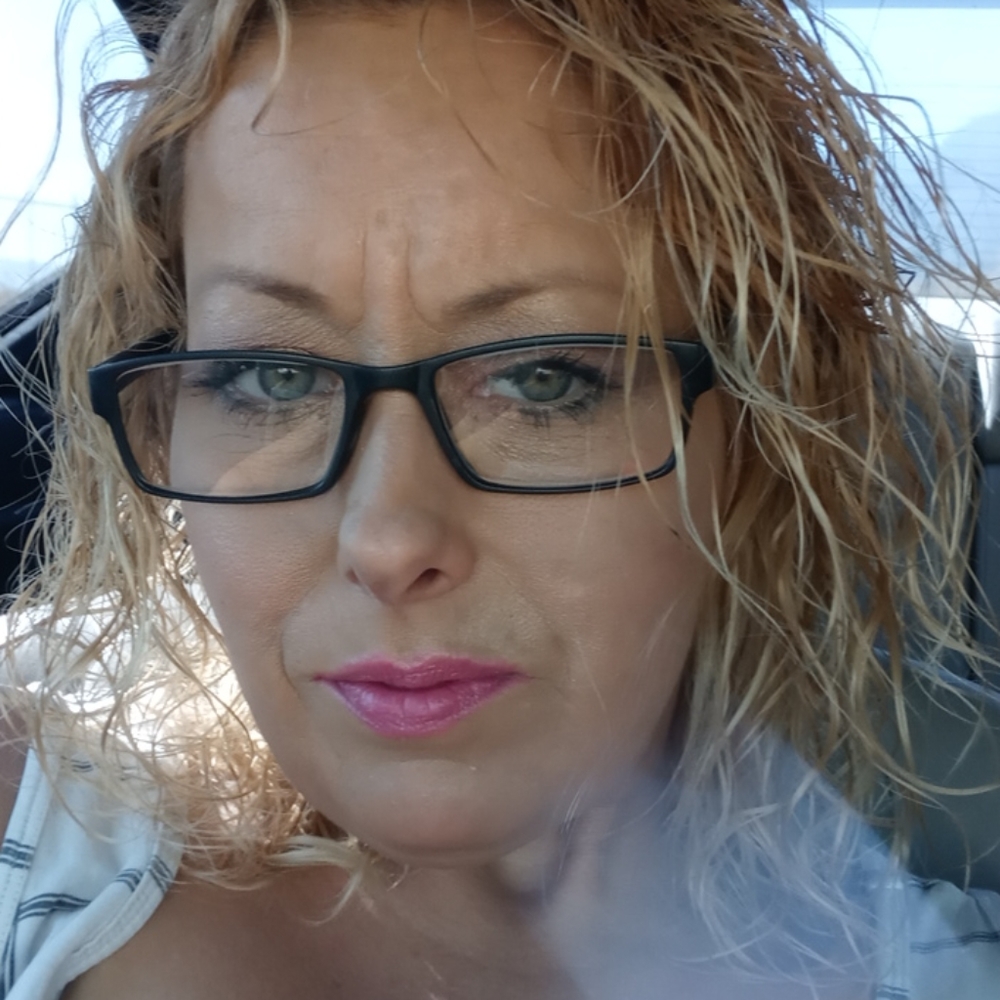 Meet your Posher, Jo ann